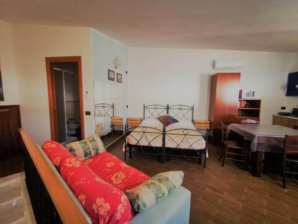 Michela Rooms Riomaggiore Ngoại thất bức ảnh