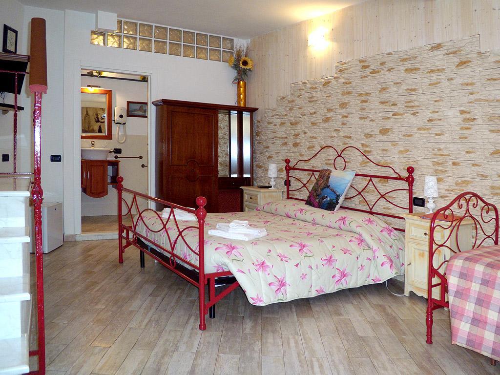 Michela Rooms Riomaggiore Ngoại thất bức ảnh